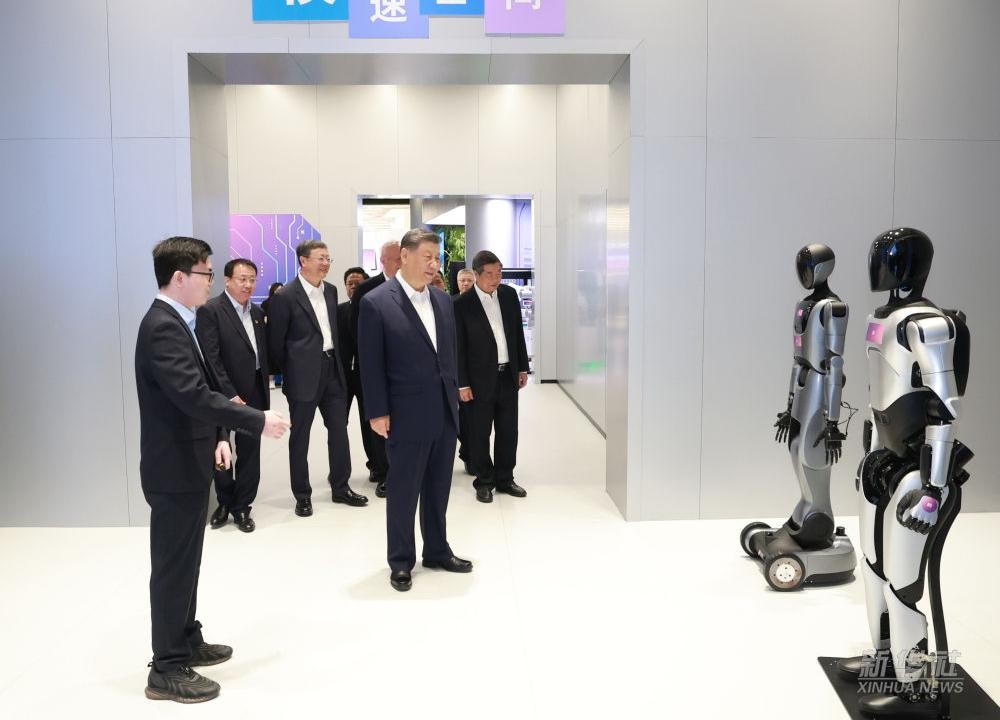 习近平总书记到上海调研，XKTY星空·中国代表具身智能行业汇报进展
